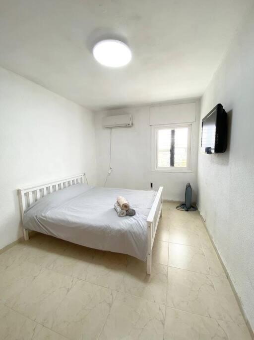 Apartment On The Mermaid Beach Qiryat Yam Exteriér fotografie