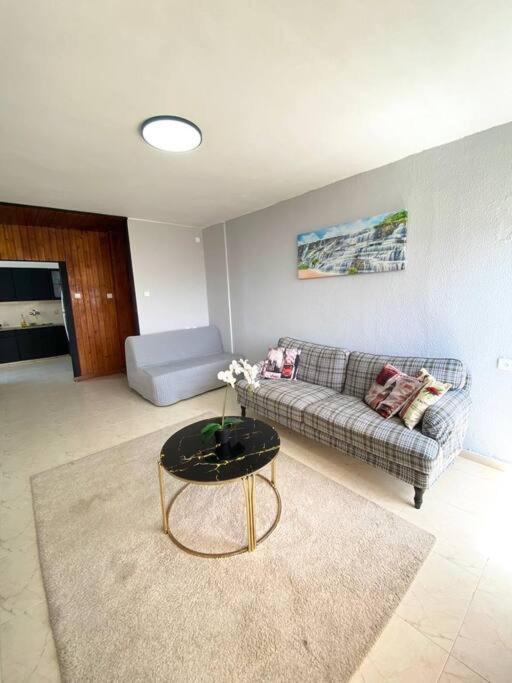 Apartment On The Mermaid Beach Qiryat Yam Exteriér fotografie