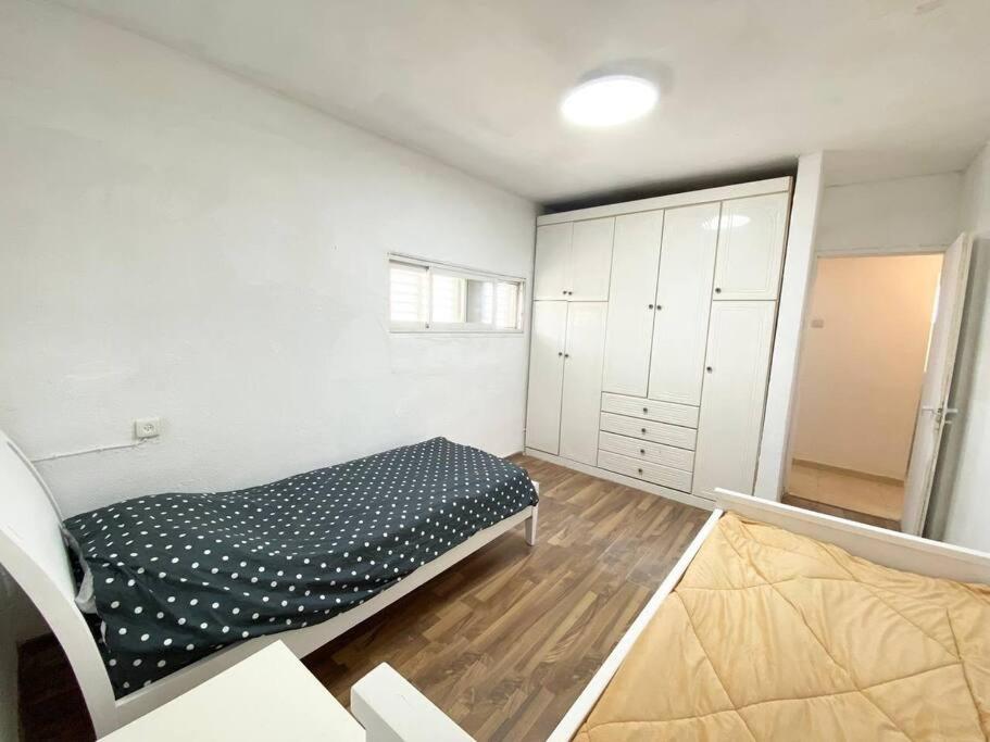 Apartment On The Mermaid Beach Qiryat Yam Exteriér fotografie