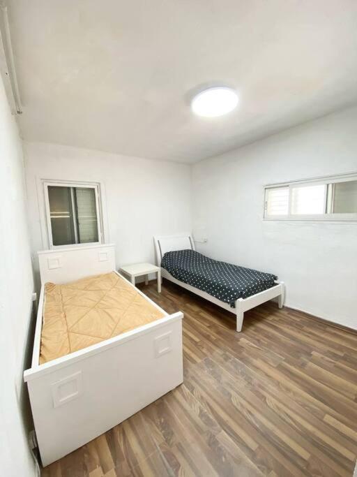 Apartment On The Mermaid Beach Qiryat Yam Exteriér fotografie